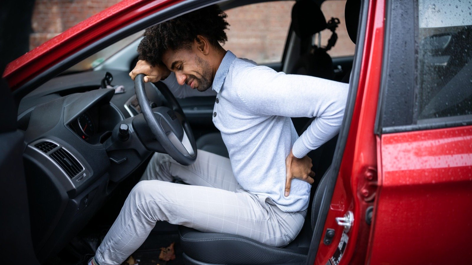 Lower Back Pain Getting Out of Car? Check Your SI Joint